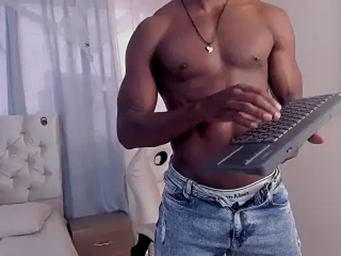 tau montes online show from October 2025 03:44:02 PM
