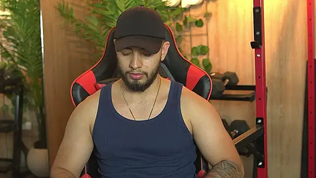 Snapshot of Nick_Vans chatting on September 2025 09:54:01 PM Nick Vans online show from September 2025 09:54:01 PM