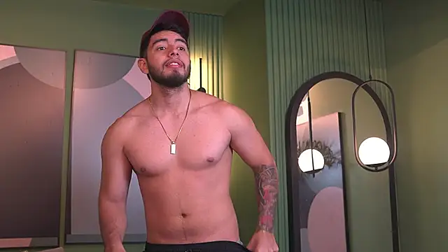 Snapshot of Nick_Vans chatting on September 2025 12:47:02 PM Nick Vans online show from September 2025 12:47:02 PM