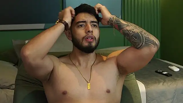 Snapshot of Nick_Vans chatting on September 2025 02:06:02 PM Nick Vans online show from September 2025 02:06:02 PM