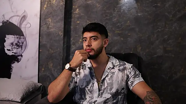 Snapshot of Nick_Vans chatting on October 2025 01:45:01 PM Nick Vans online show from October 2025 01:45:01 PM