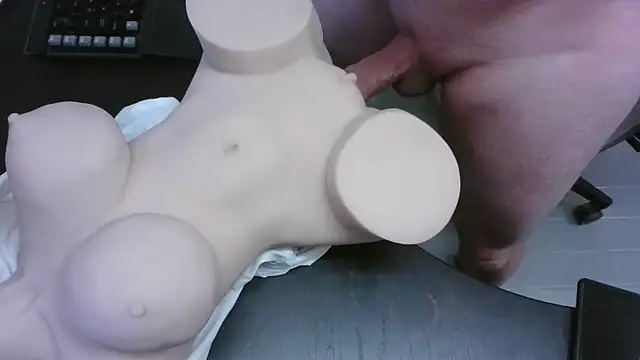 Snapshot of sissy_saski chatting on February 2026 04:06:01 PM sissy saski online show from February 2026 04:06:01 PM