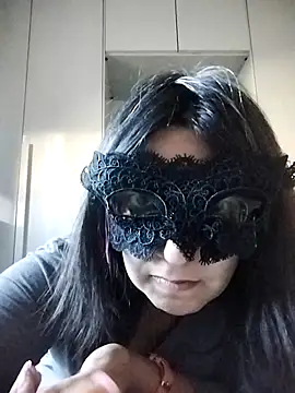 caldaevogliosa81 online show from November 2025 09:46:01 AM