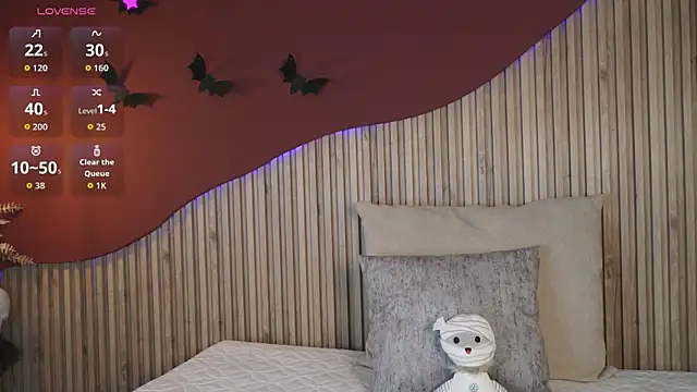 Nina Kinky online show from October 2025 01:45:02 PM