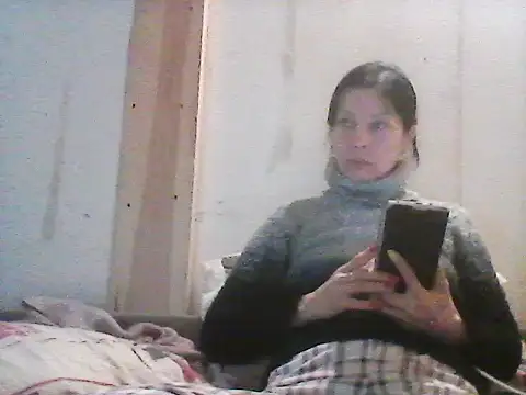 Snapshot of Milana38 chatting on May 2026 07:41:01 PM Milana38 online show from May 2026 07:41:01 PM