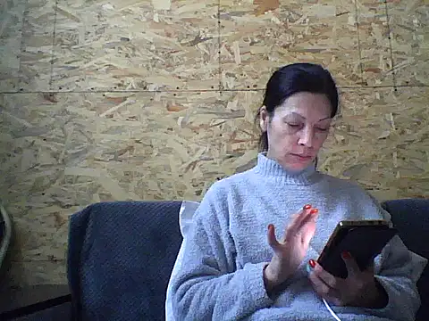 Snapshot of Milana38 chatting on October 2025 09:42:02 AM Milana38 online show from October 2025 09:42:02 AM