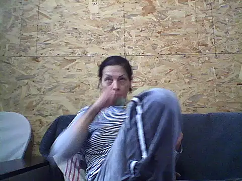 Milana38 online show from November 2025 01:48:02 PM