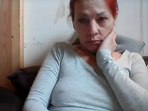 Snapshot of Milana38 chatting on June 2026 01:45:01 PM Milana38 online show from June 2026 01:45:01 PM