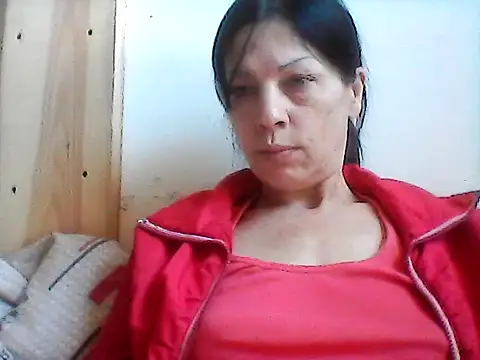 Snapshot of Milana38 chatting on May 2026 08:28:02 AM Milana38 online show from May 2026 08:28:02 AM