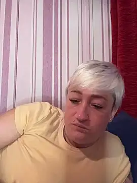 Rozendefotz online show from May 2026 01:59:03 AM