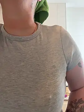 Rozendefotz online show from March 2026 08:22:02 AM