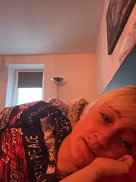 Rozendefotz online show from February 2026 07:17:01 AM