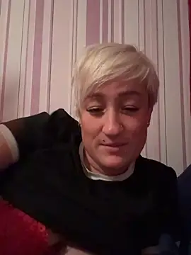 Rozendefotz online show from March 2026 08:10:01 PM