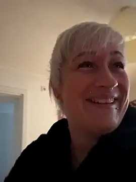 Rozendefotz online show from November 2025 07:31:02 AM