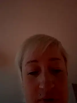 Rozendefotz online show from December 2025 07:08:01 AM