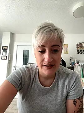 Rozendefotz online show from September 2025 08:08:01 AM
