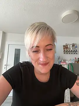 Rozendefotz online show from September 2025 11:32:02 AM
