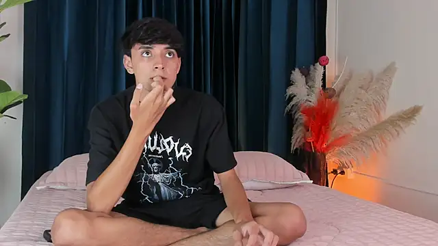 Jack Noir online show from September 2025 01:22:01 PM