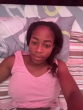 Sophia moons online show from September 2025 05:18:02 PM