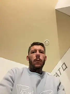 Snapshot of pimousssse chatting on October 2025 11:45:02 PM pimousssse online show from October 2025 11:45:02 PM