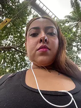 Tamara valentine online show from November 2025 09:07:01 PM