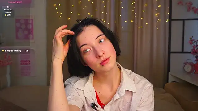 Snapshot of JuanaFriesz chatting on February 2026 09:22:01 AM JuanaFriesz online show from February 2026 09:22:01 AM