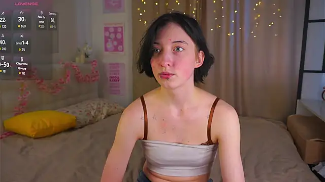 Snapshot of JuanaFriesz chatting on March 2026 09:17:01 AM JuanaFriesz online show from March 2026 09:17:01 AM