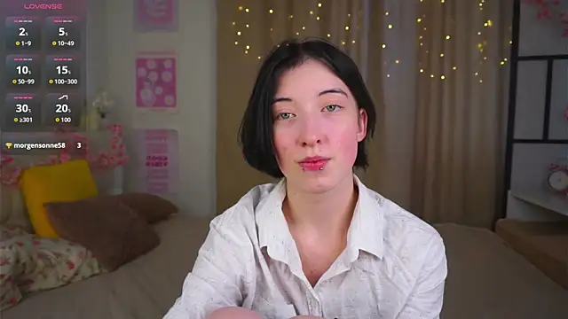 Snapshot of JuanaFriesz chatting on February 2026 09:20:02 AM JuanaFriesz online show from February 2026 09:20:02 AM