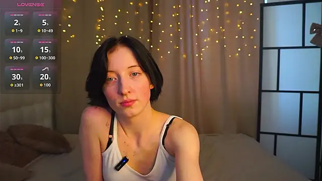 Snapshot of JuanaFriesz chatting on February 2026 09:16:01 AM JuanaFriesz online show from February 2026 09:16:01 AM