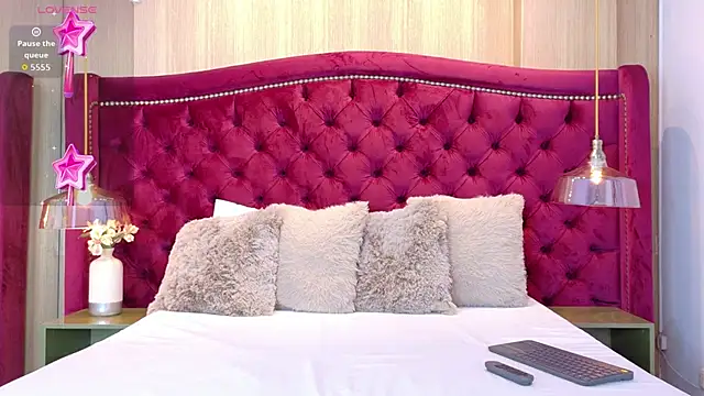 MiaTaylorSweet online show from September 2025 12:26:01 PM