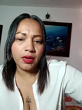 agatha sluttylatina online show from March 2026 02:06:02 AM