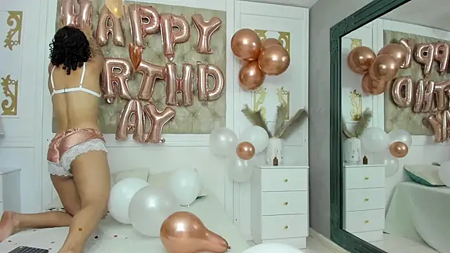 SilvanaOwen online show from December 2025 02:29:02 PM