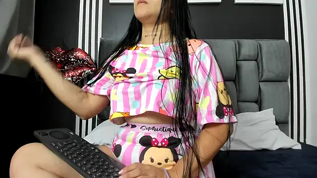 Hornycouple Hot online show from September 2025 12:23:01 PM