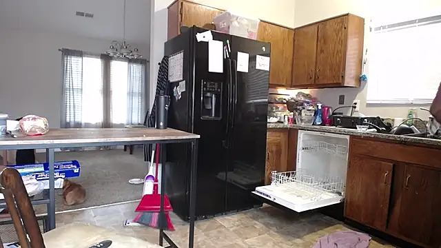 madame peitho online show from November 2025 06:30:02 PM