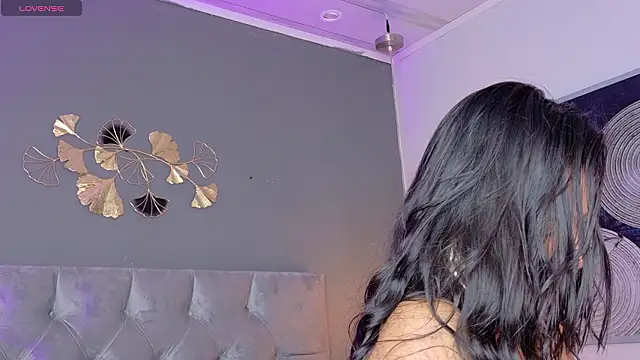 kendalFox  online show from February 2026 11:34:01 AM