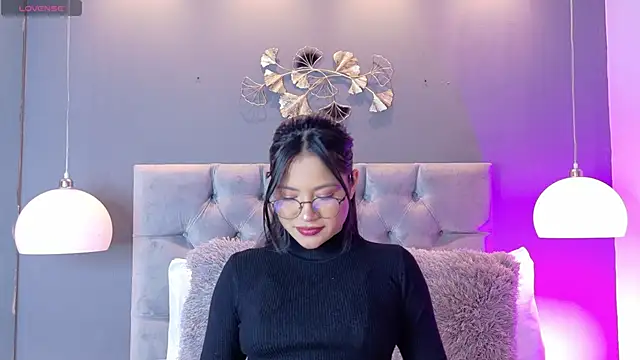 kendalFox  online show from February 2026 12:52:01 AM