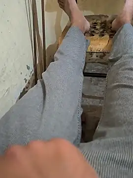 Snapshot of bigdick_lickingexpert08 chatting on October 2025 08:24:02 AM bigdick lickingexpert08 online show from October 2025 08:24:02 AM