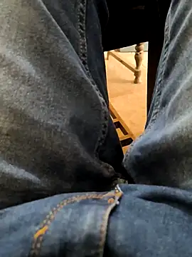 Snapshot of bigdick_lickingexpert08 chatting on October 2025 08:48:01 AM bigdick lickingexpert08 online show from October 2025 08:48:01 AM