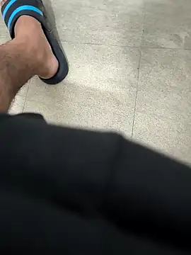 bigdick lickingexpert08 online show from April 2026 07:11:02 PM
