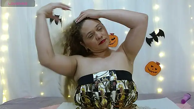 Snapshot of NoraParkeer chatting on October 2025 01:23:01 PM NoraParkeer online show from October 2025 01:23:01 PM