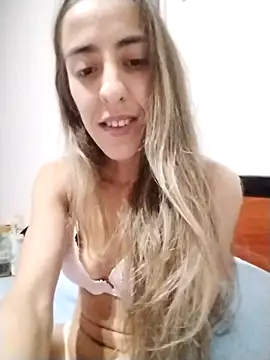 Snapshot of BarbiieeMiauh chatting on September 2025 10:15:01 PM BarbiieeMiauh online show from September 2025 10:15:01 PM