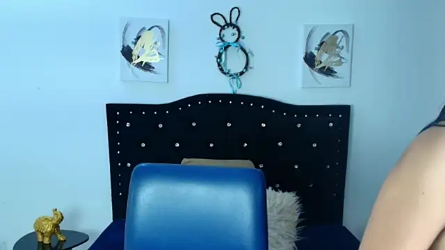 SammySmall F w online show from November 2025 10:02:02 PM