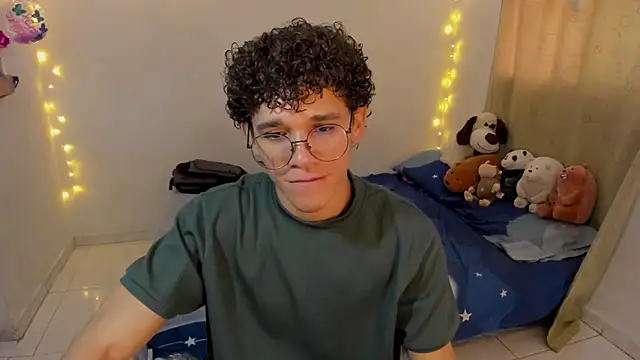 Tom Blues online show from December 2025 04:22:01 PM