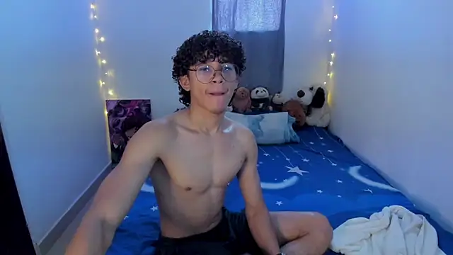 Tom Blues online show from March 2026 02:50:01 PM