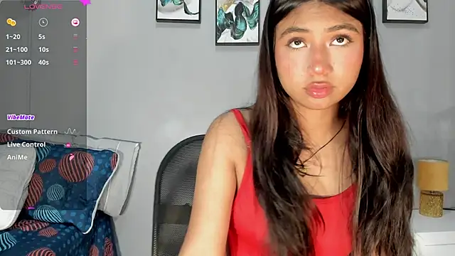 Snapshot of KimTayloor1 chatting on October 2025 07:39:02 PM KimTayloor1 online show from October 2025 07:39:02 PM
