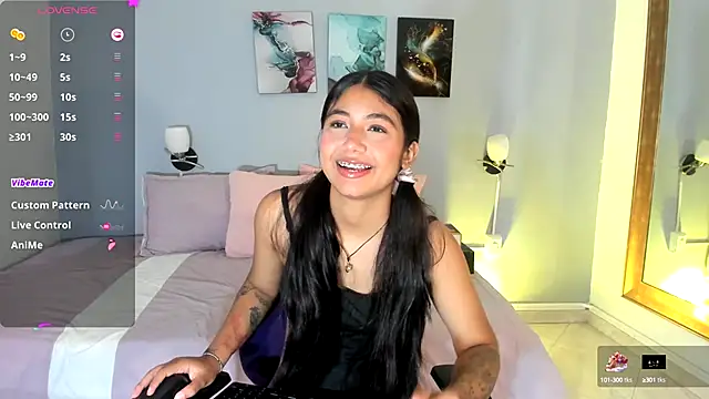 Snapshot of KimTayloor1 chatting on October 2025 07:29:01 PM KimTayloor1 online show from October 2025 07:29:01 PM