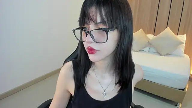 Snapshot of nessnesta chatting on September 2025 02:40:02 AM nessnesta online show from September 2025 02:40:02 AM