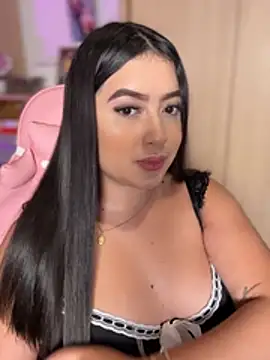 Emiily Moore1 online show from January 2026 06:48:01 PM