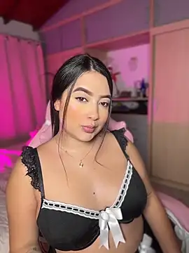 Emiily Moore1 online show from May 2026 01:15:01 AM