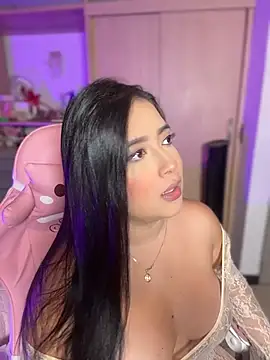 Emiily Moore1 online show from July 2026 11:24:01 PM